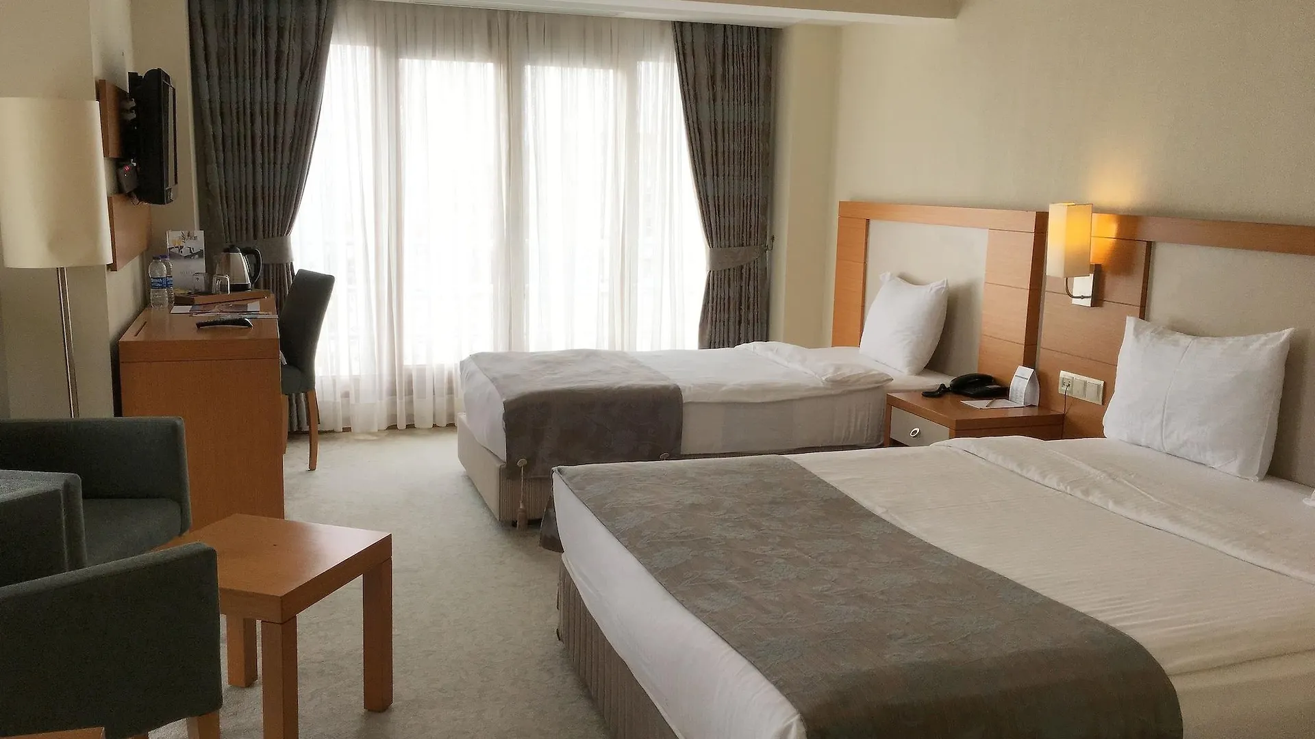 Mercia Hotels & Resorts Buyukcekmece 4*,