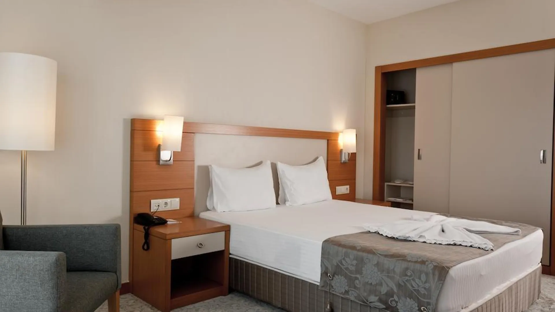 Mercia Hotels & Resorts Buyukcekmece 4*,  Turkey
